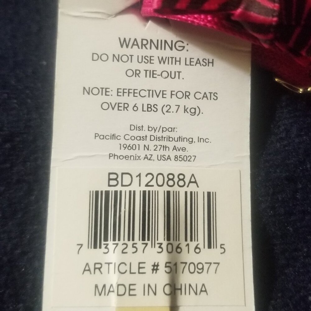 NWT pink cat collar w bell, buckle not breakaway - Picture 4 of 5